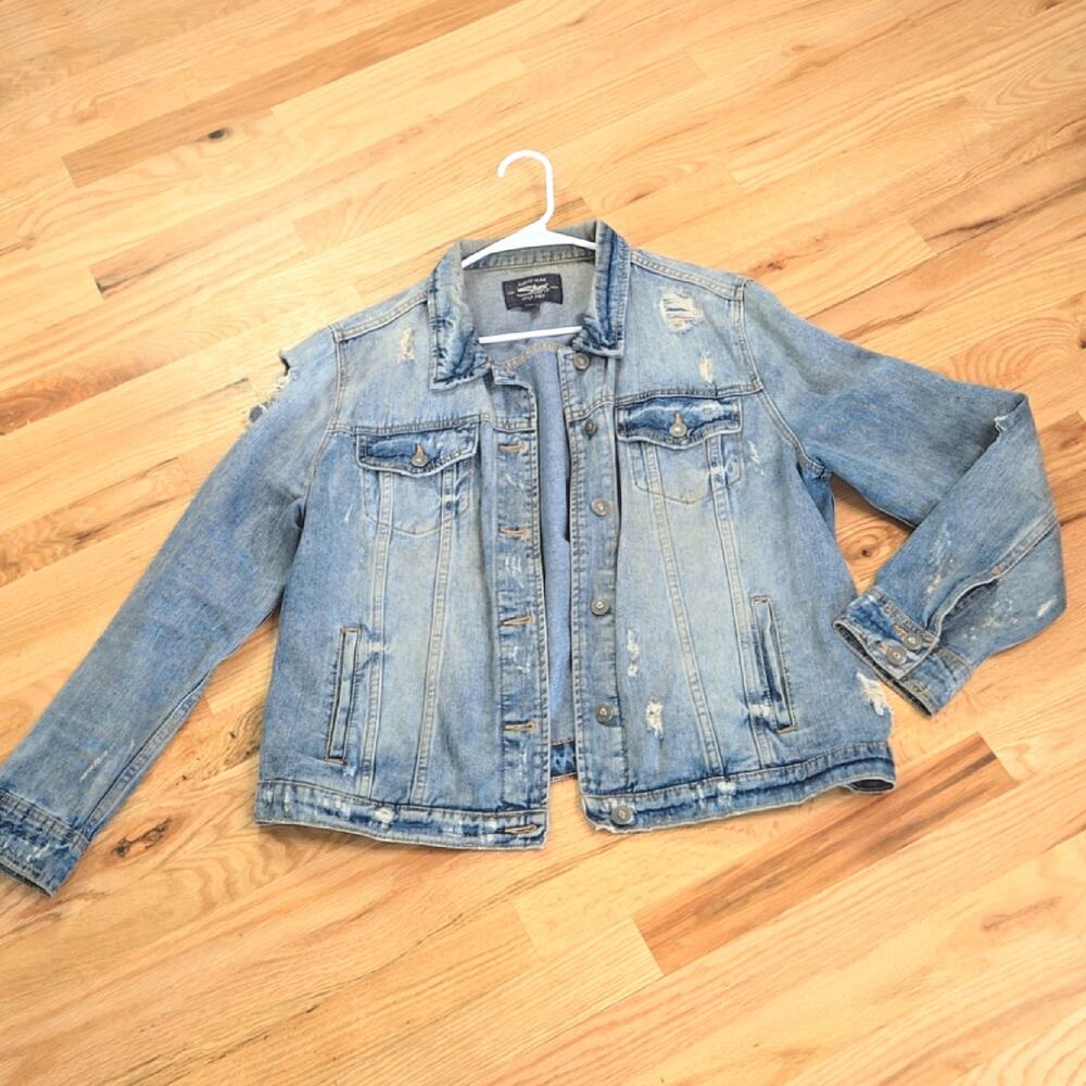 Silver Jeans Company women's  Sinclair distressed  Jeans Jacket size 0x/14W